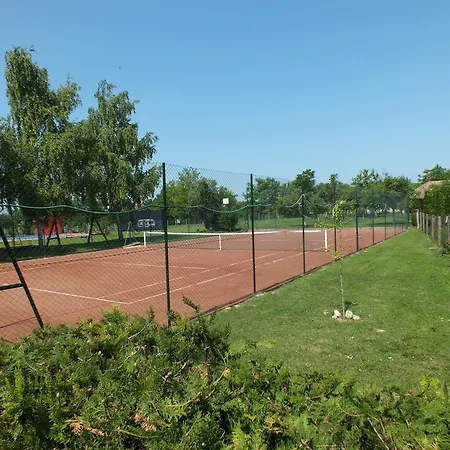Apartament Kis Teniszhaz